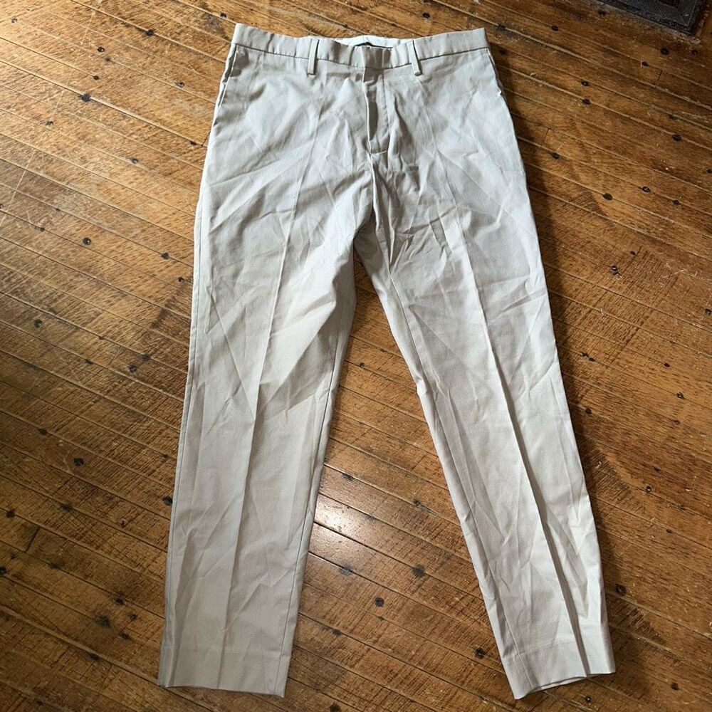 Banana Republic tan tailored slim fit 33x30 flat front slacks
